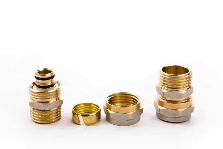 Different bronze valves and fittings marked to ANSI/MSS SP-25-2018