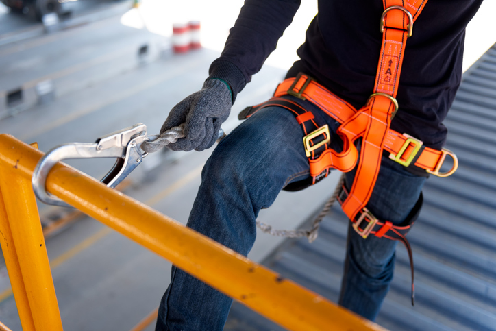 Integrating Load Sensors into Scaffolding for Improving Safety